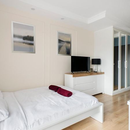 Aparthouse Deluxe Lodź Bagian luar foto