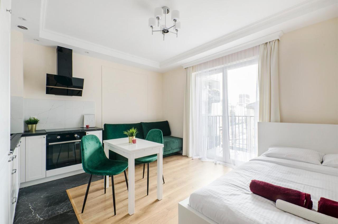 Aparthouse Deluxe Lodź Bagian luar foto