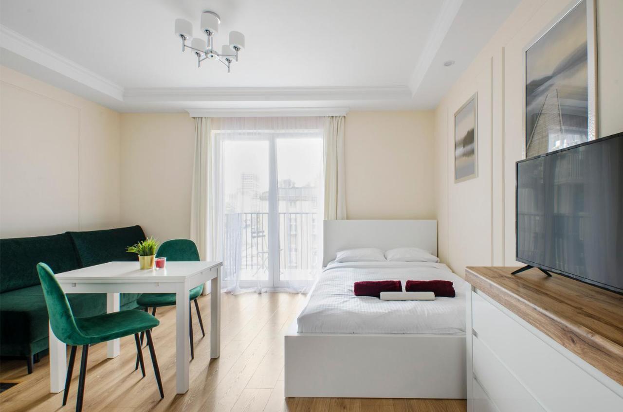 Aparthouse Deluxe Lodź Bagian luar foto